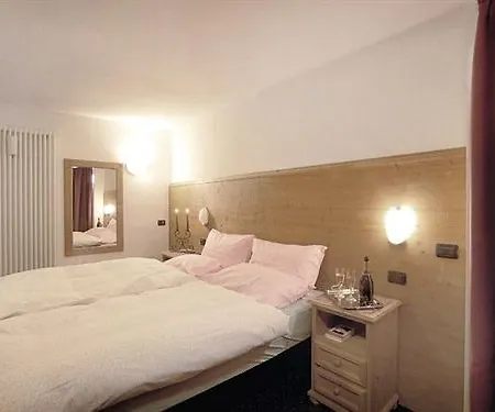 Hotel Panorama 3*
