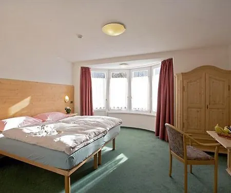 Hotel Panorama 3*